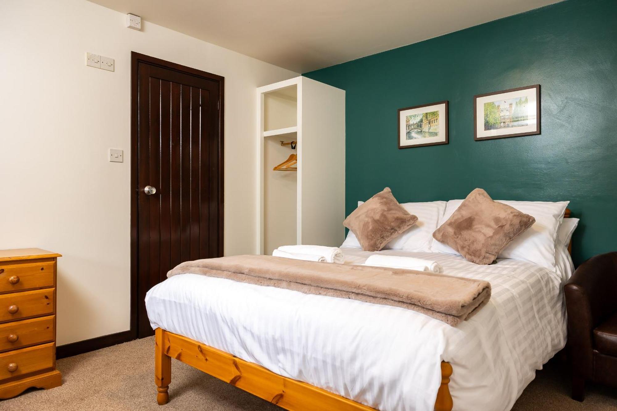 The Black Horse Swaffham Bulbeck Экстерьер фото